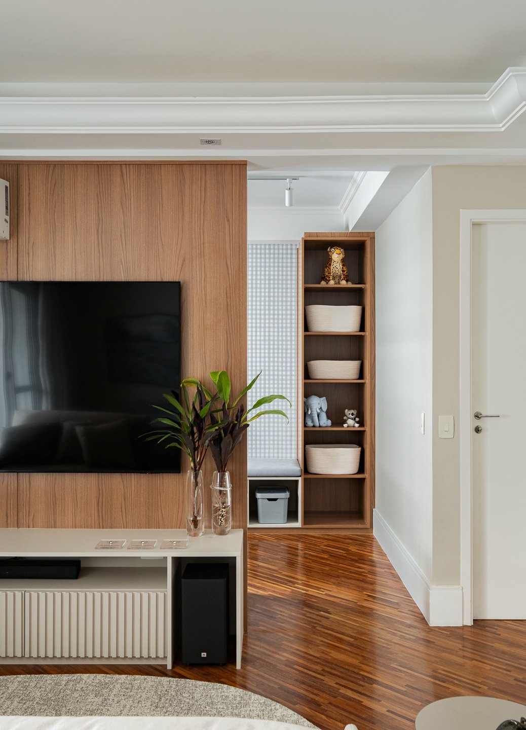 Apartamento Vivai, Ambientes integrados, composição de cores, foto 7